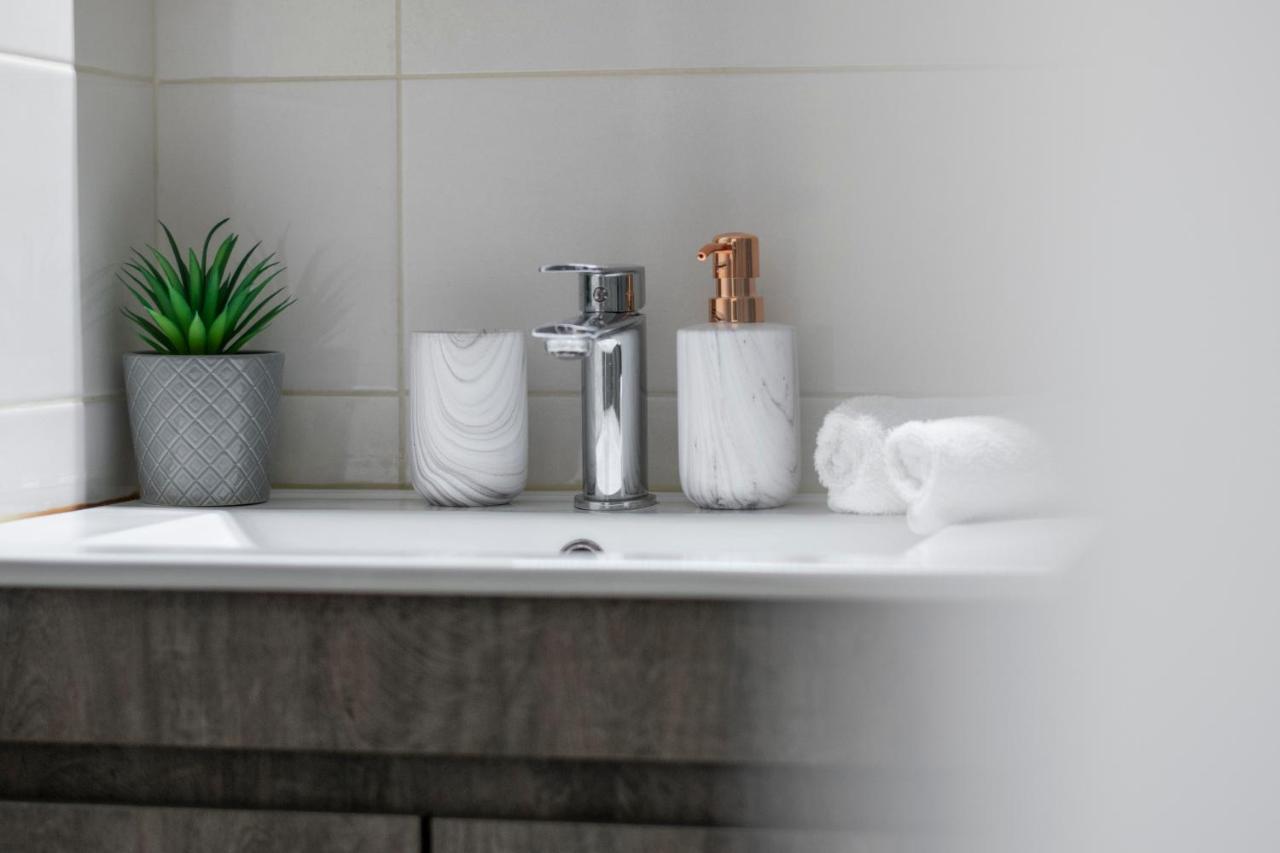 Central 2Br Apartment In The Heart Of Athens Luaran gambar
